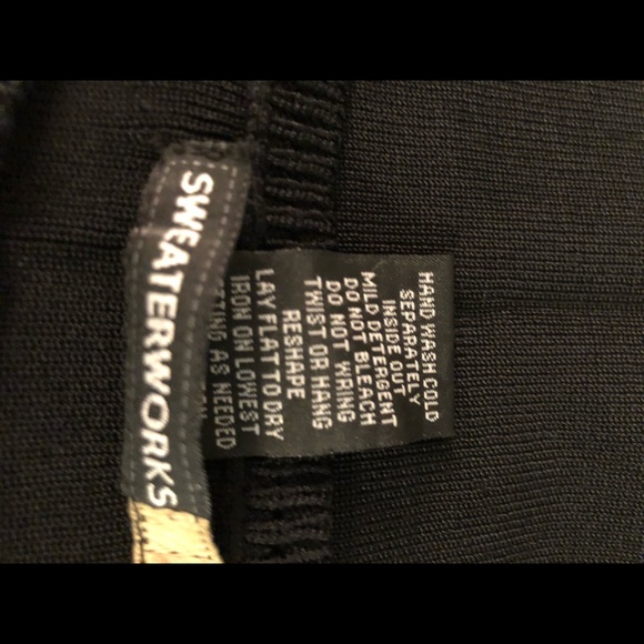 Sweaterworks Palm Tree Sleeveless Sweater - Picture 4 of 5